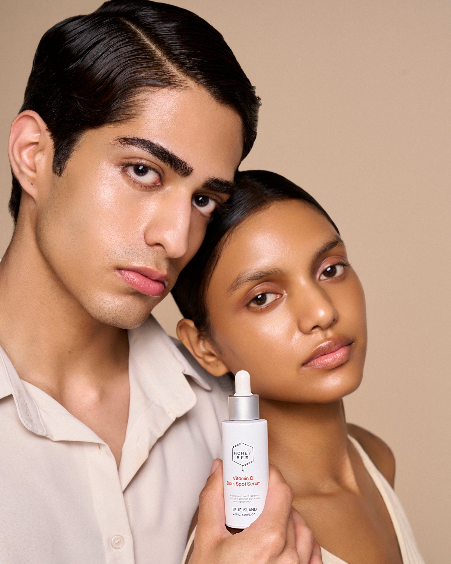 Honey Bee Vitamin C Dark Spot Serum