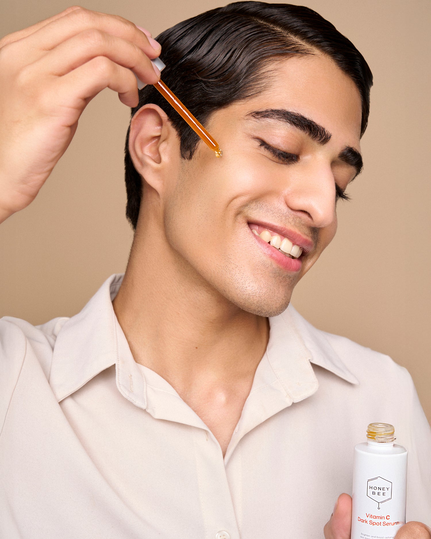Honey Bee Vitamin C Dark Spot Serum